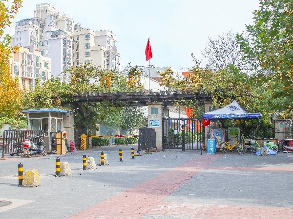 龙泽苑东区