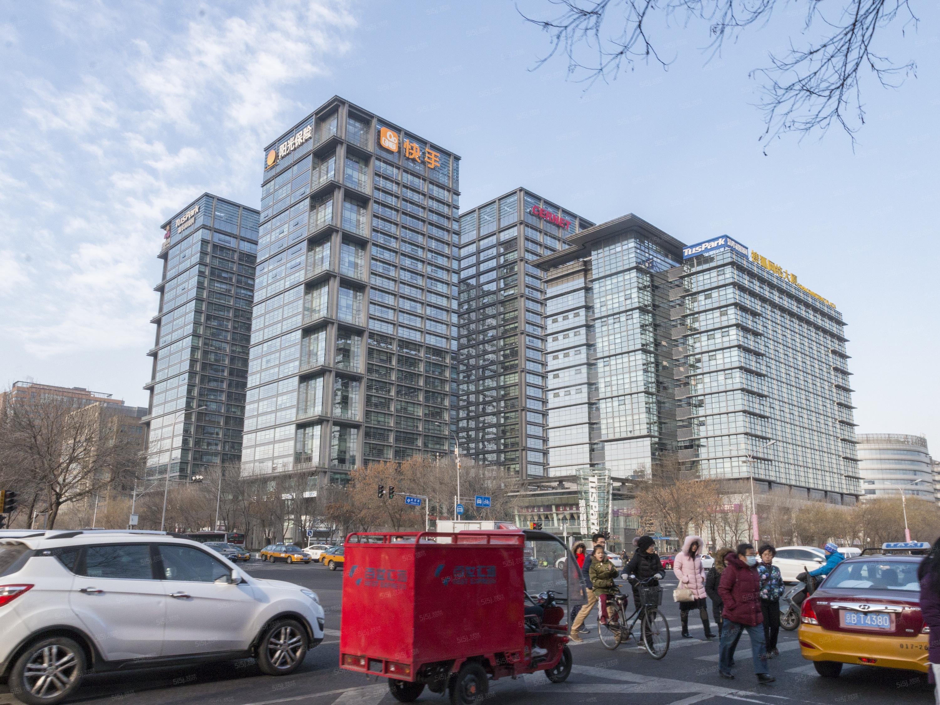 当前租房  小区信息 建筑年代2006年 楼房类型其他 开发商北京硅谷