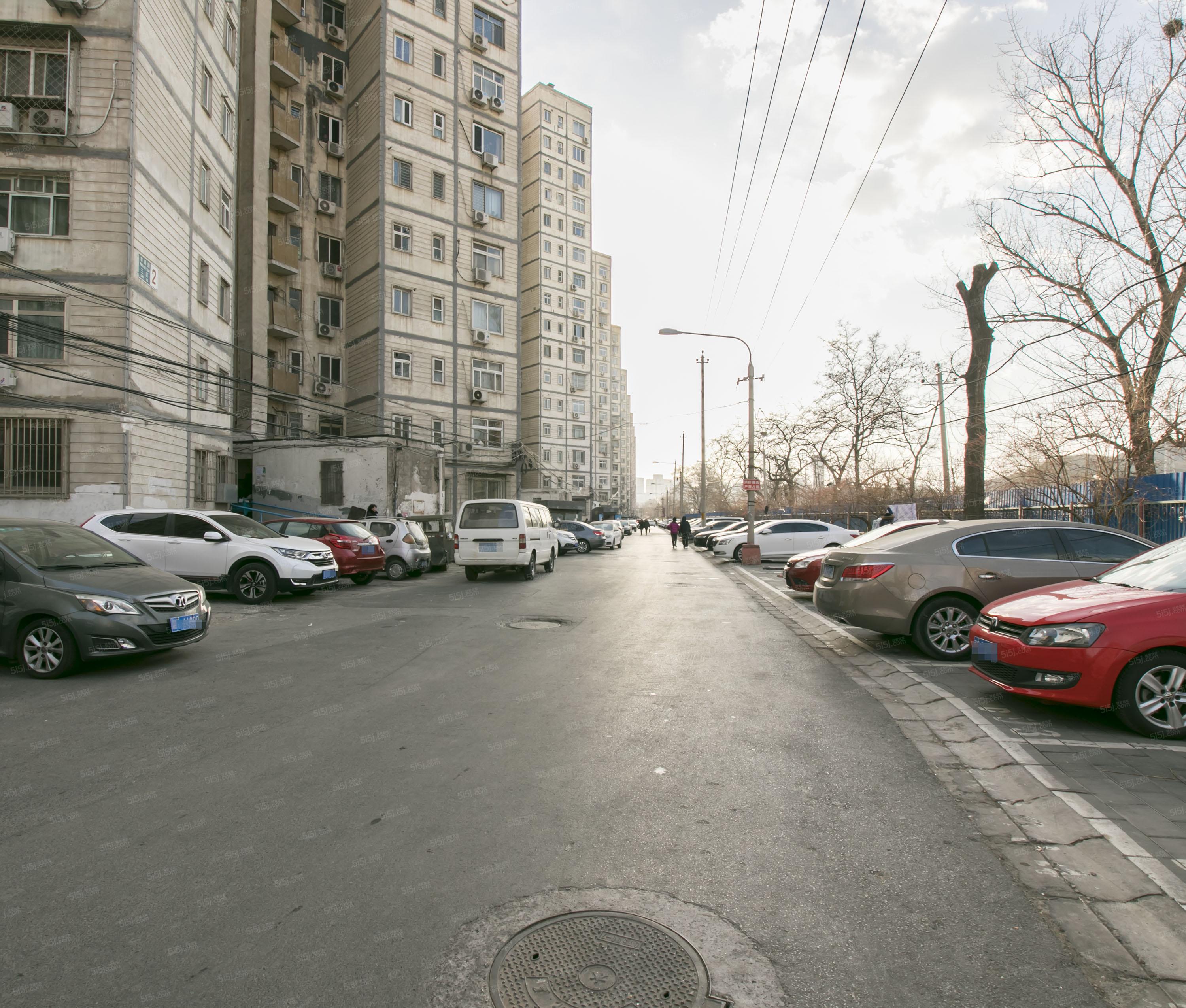 苹果园物业北京首欣物业管理有限责任公司小区在售房源7套小区在租房