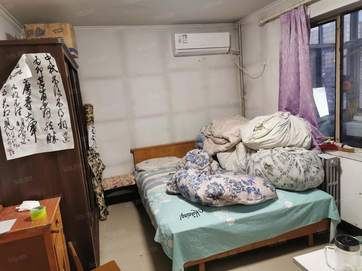 青塔春园 带电梯高楼层一居室 采光好 视野广阔